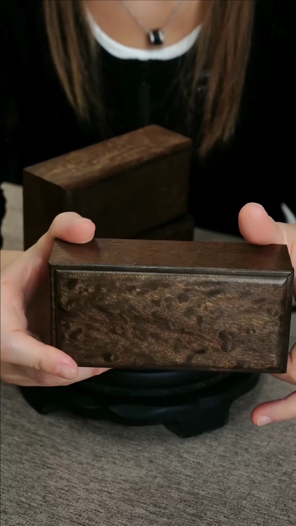 金丝楠A****y金丝楠木雨滴龙胆纹推拉盒首饰盒