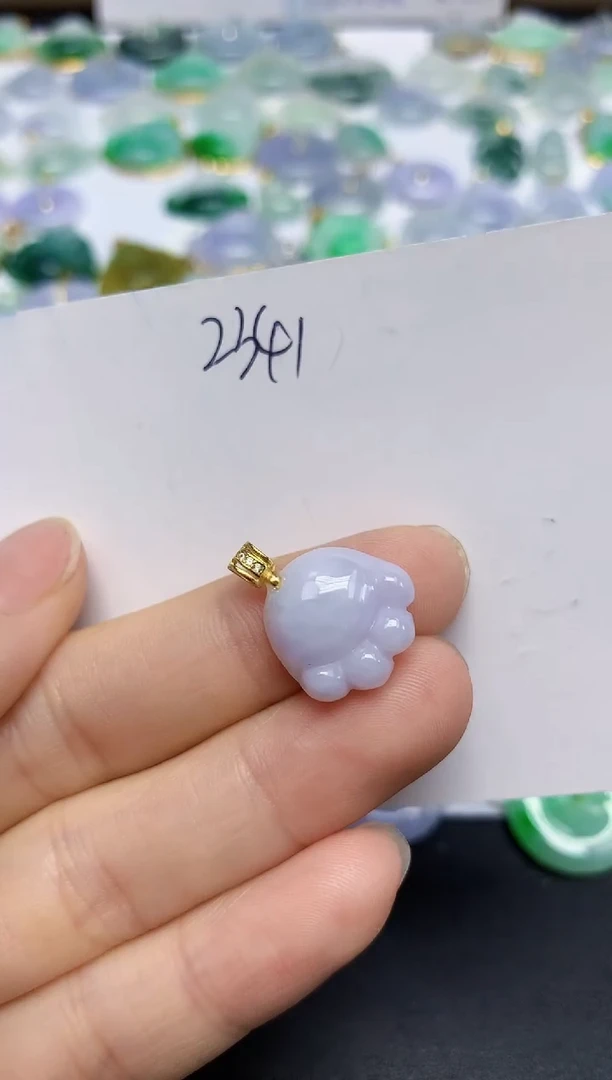 翡翠未镶嵌颈饰天然缅甸翡翠A货