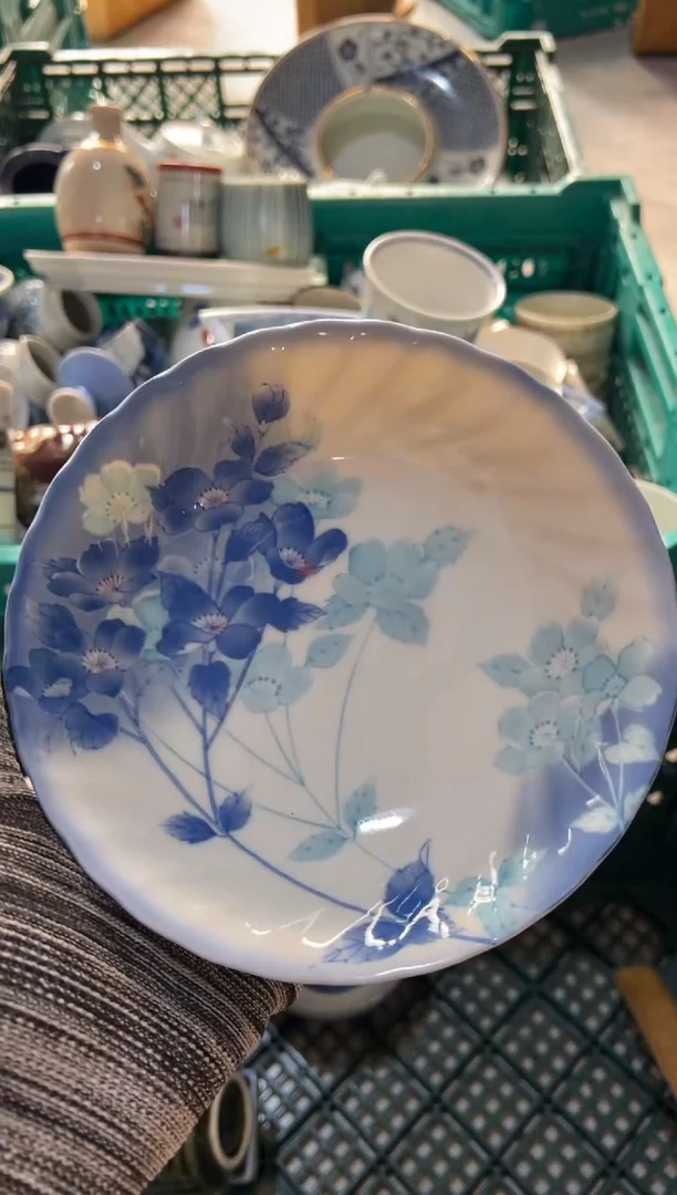 A***月三月  中古商品 默认瑕疵 完美主义者慎拍