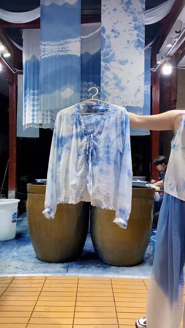 云浅蓝深 扎染服装  新款外搭