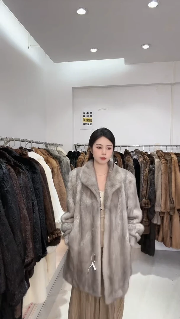 小橙子皮草进口中古貂