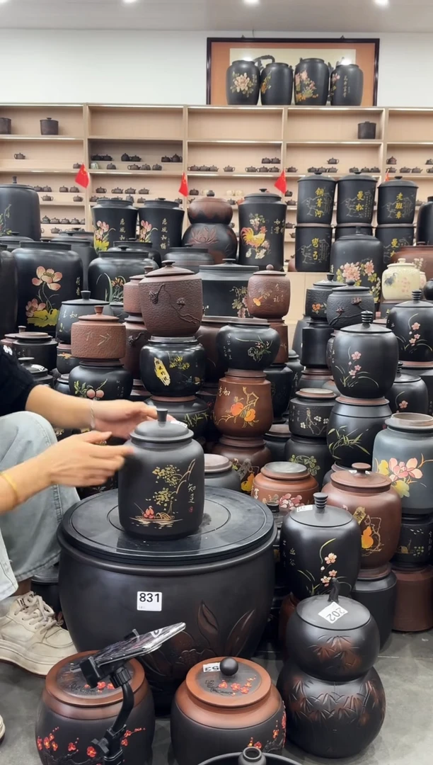 罐完品茶叶罐  彩填   793