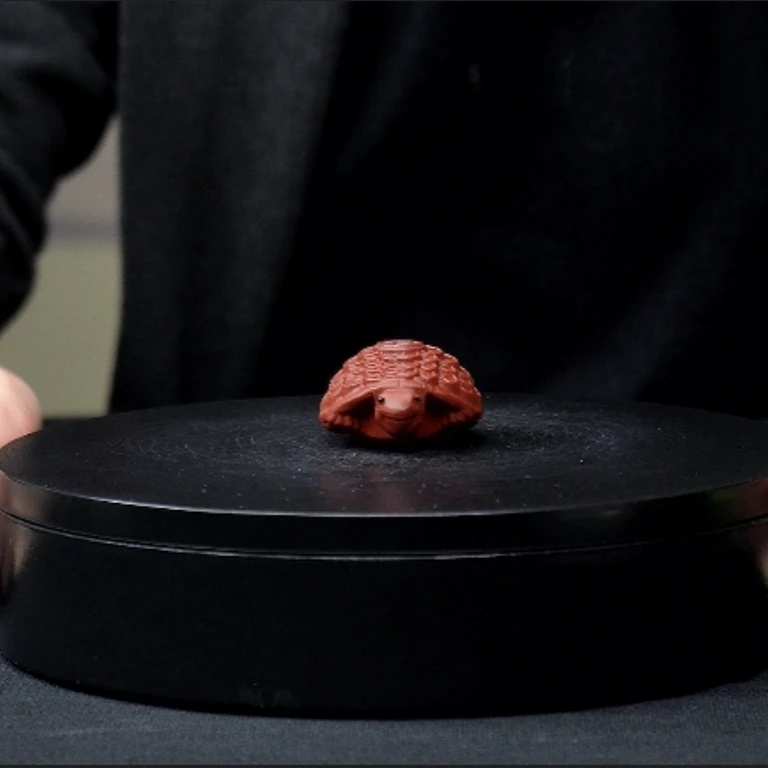 宜兴原矿紫砂茶宠金钱龟