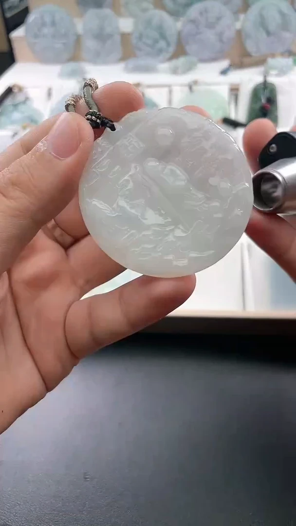 翡翠未镶嵌颈饰..../6/2/ 448