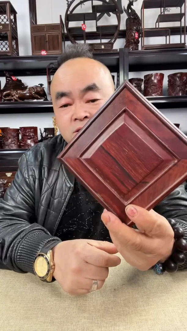 木老李红木工艺品590瑕疵
