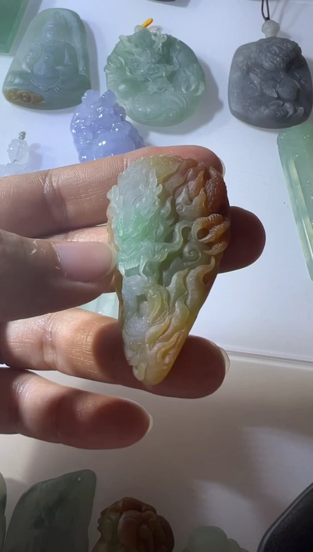 未镶嵌定制翡翠挂件