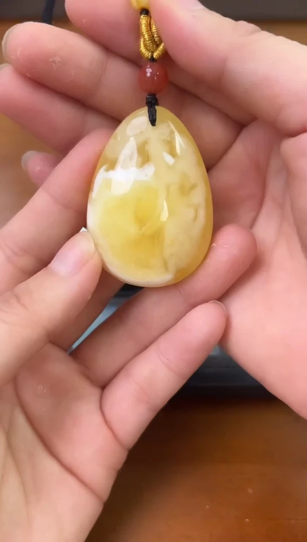 未镶嵌蜜蜡裸石蜜蜡吊坠