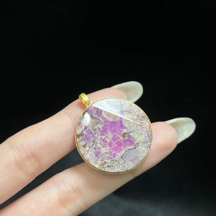 18k舒俱来吊坠18k舒俱来吊坠