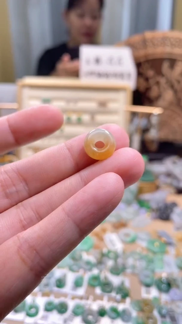 颈饰未镶嵌翡翠甜甜圈