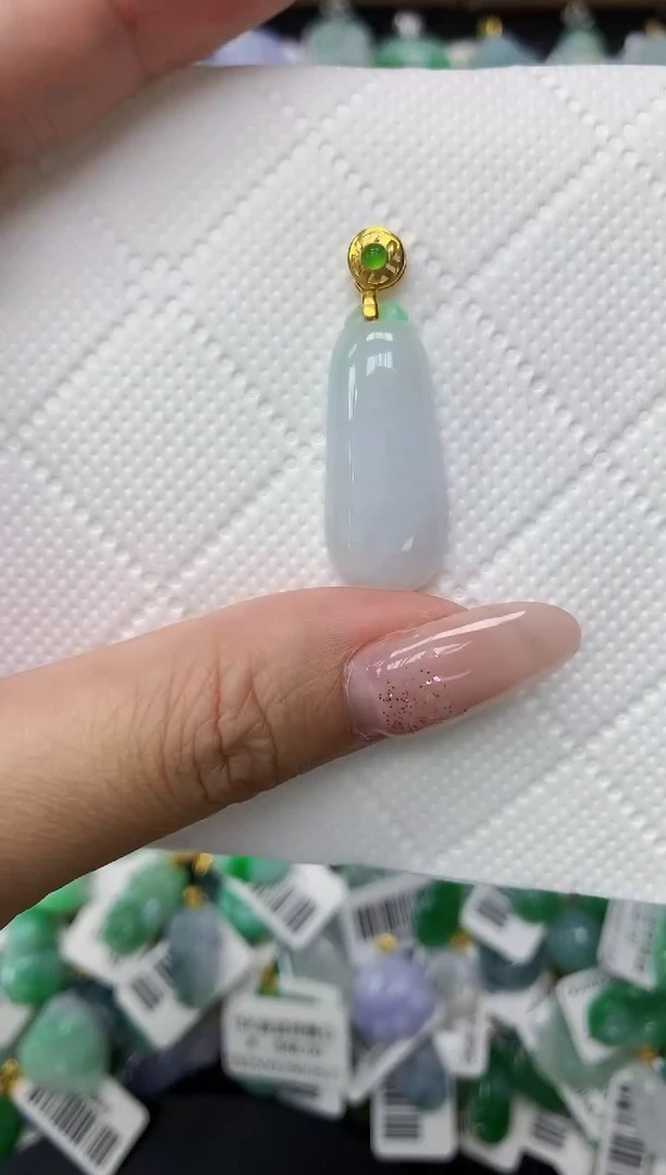 颈饰未镶嵌翡翠1111111111