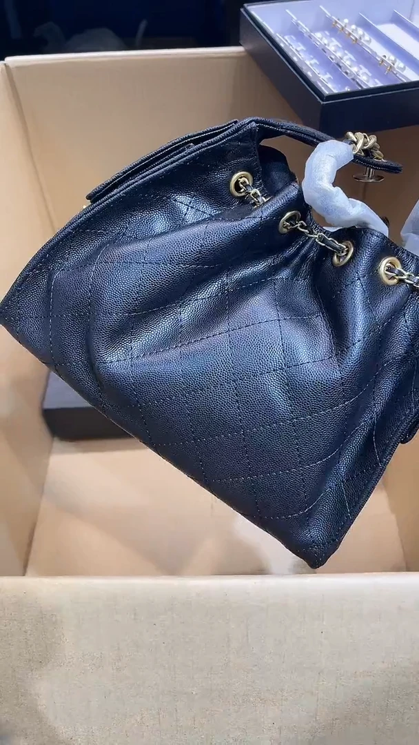 瓷片新店开播全场放漏