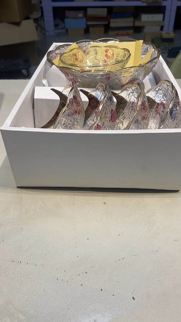 手工艺品琉璃大****? 城城工艺品店