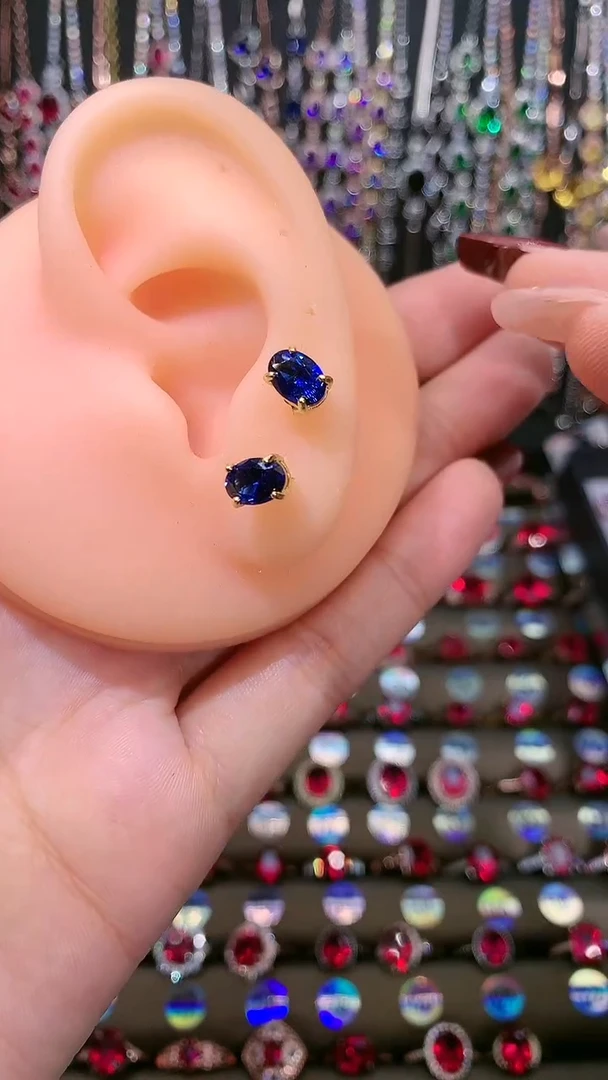 【闪购商品】蓝宝石耳饰银S925镶嵌5.7金