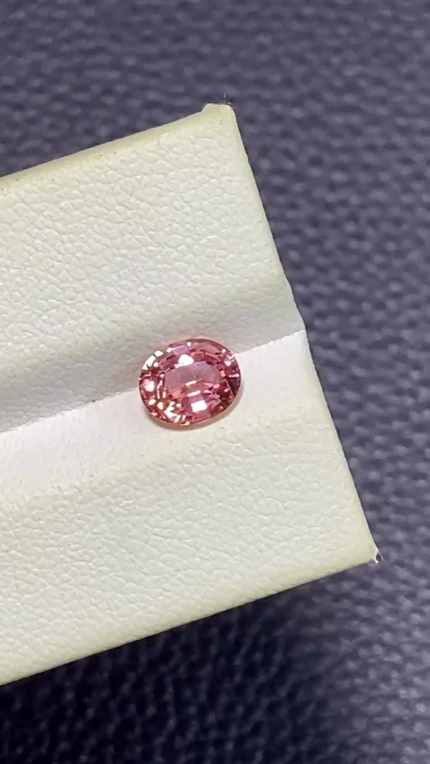 裸石彩色蓝宝石风****猪1.04ct天然无烧帕帕拉恰