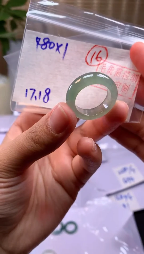 【闪购商品】定制翡翠未镶嵌戒圈#480元-毛货需精细抛光