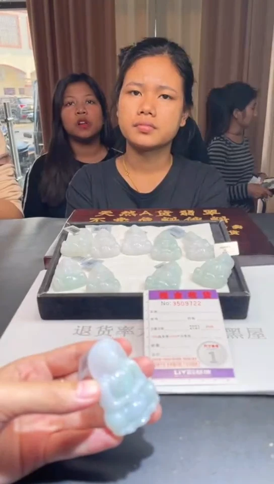 未镶嵌定制翡翠未抛光毛货多样性发其一拍一发一9722