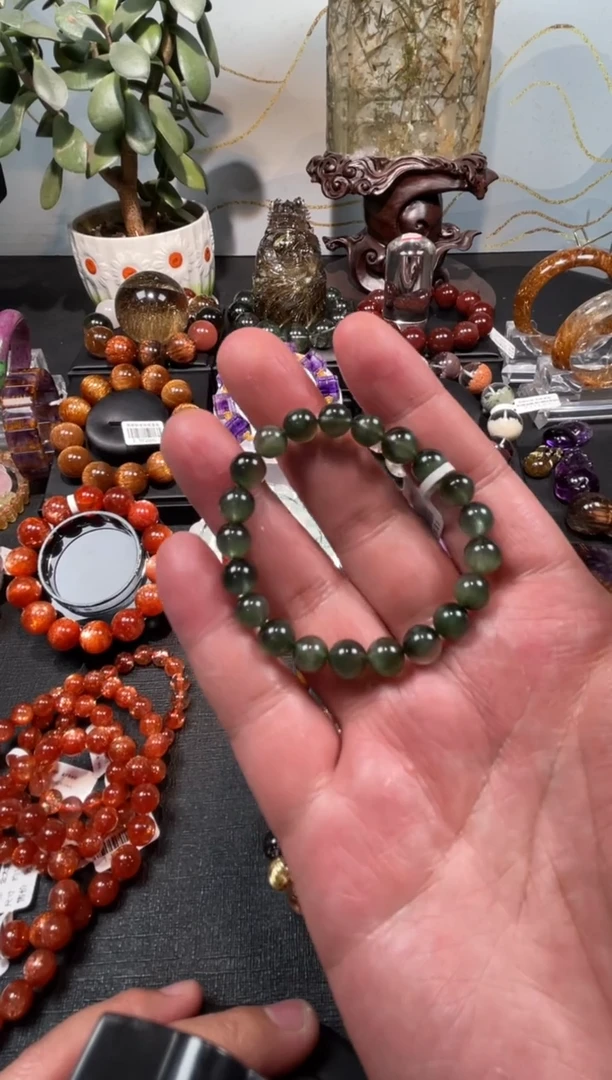 【闪购商品】水晶手链未镶嵌绿发晶手链8mm左右