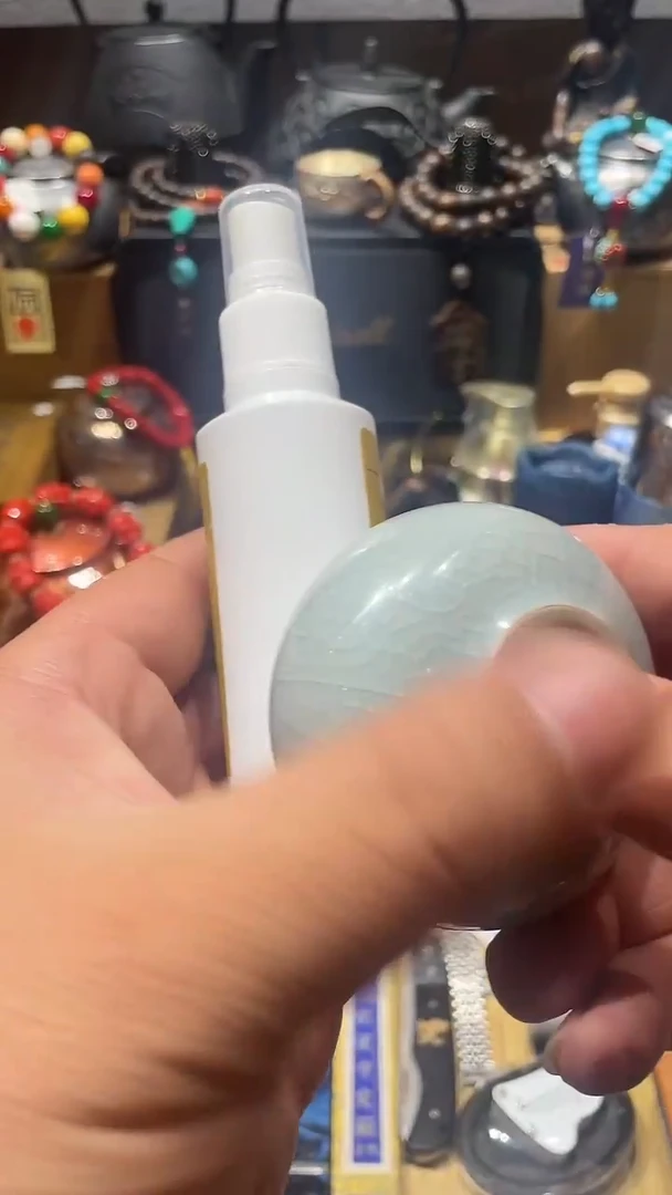 瓷片闪购商品 如图所示