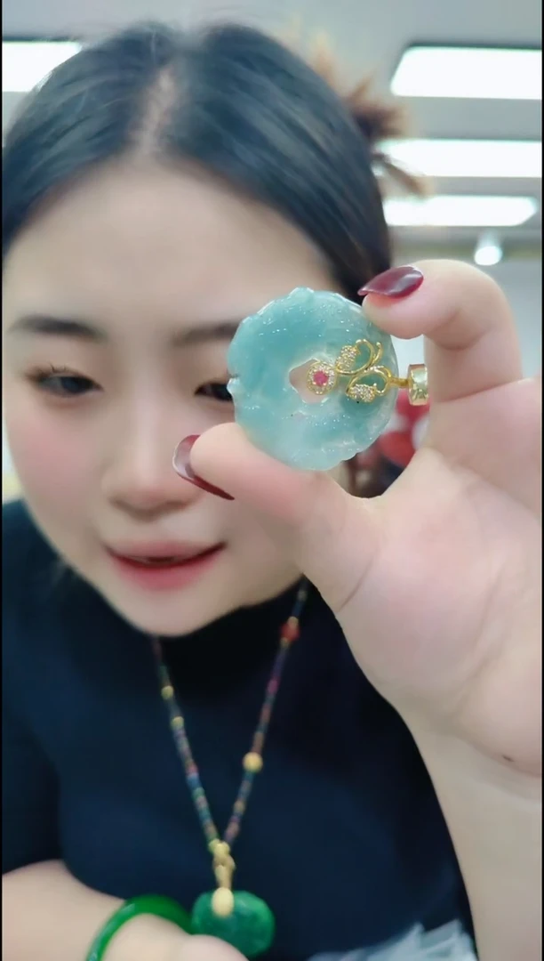 【闪购商品】翡翠颈饰未镶嵌2335蓝水龙扣