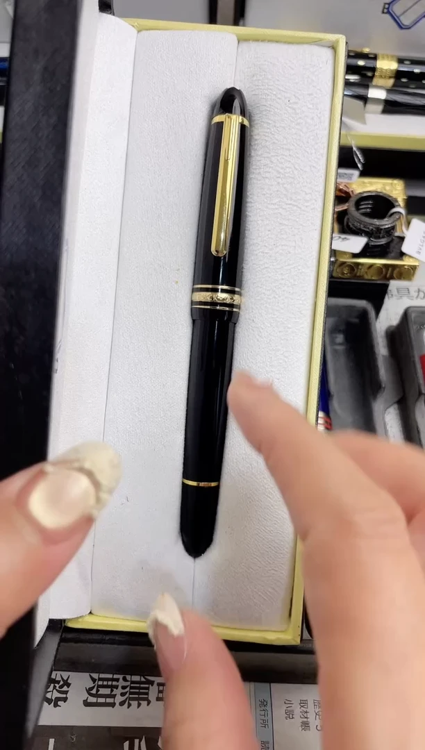 瓷片hhgllkkj88899999