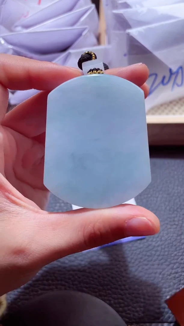 颈饰未镶嵌翡翠00004868