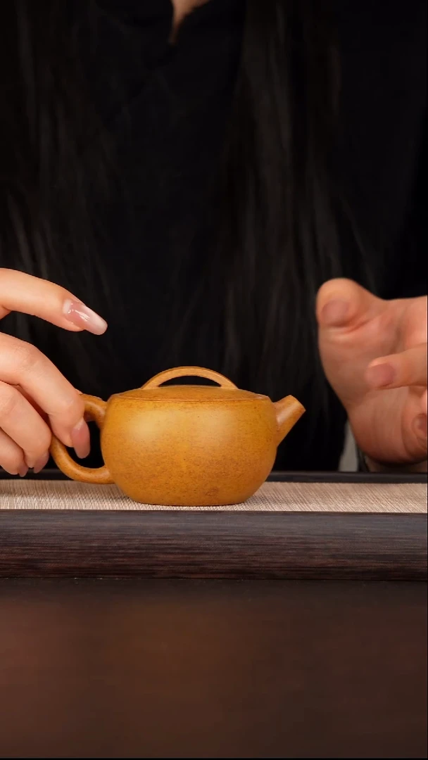 茶壶紫砂茶壶原紫砂黄金段180cc