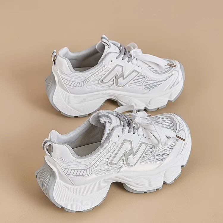 超软厚底网面老爹鞋女2025新款夏季薄款透气休闲厚底增高运动鞋子