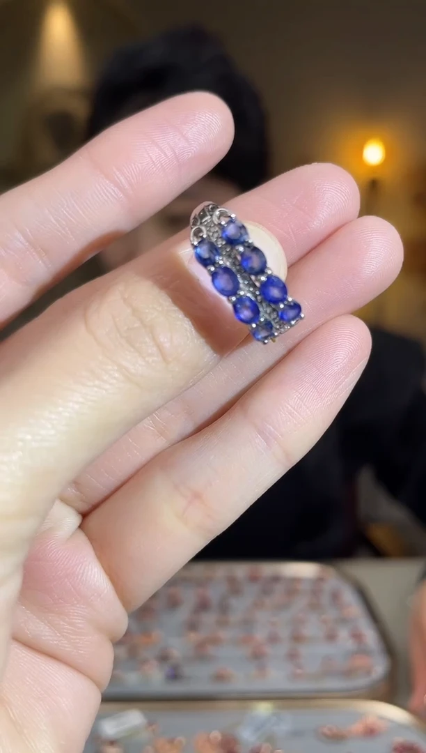 手饰蓝宝石银S925镶嵌手饰