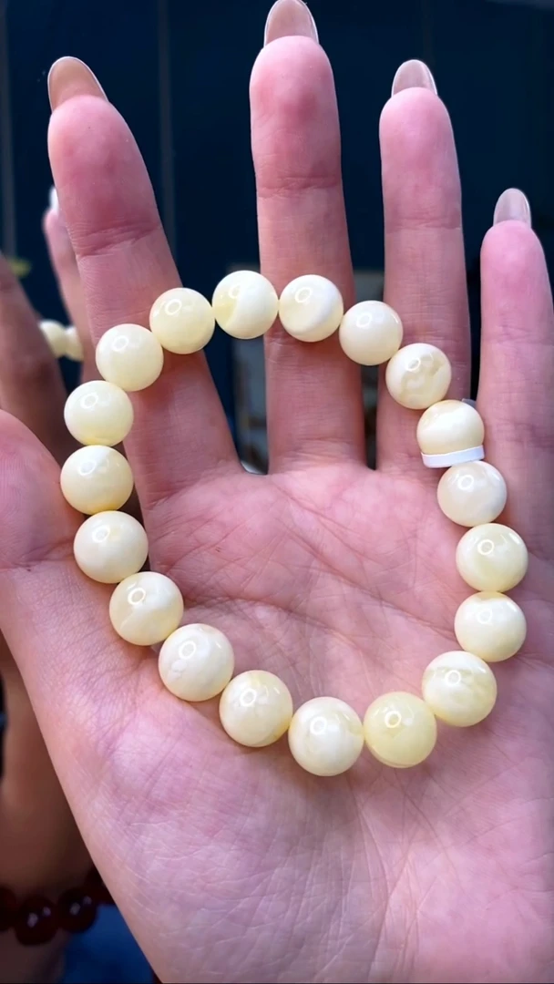 裸石琥珀未镶嵌12/10多样性发其一138