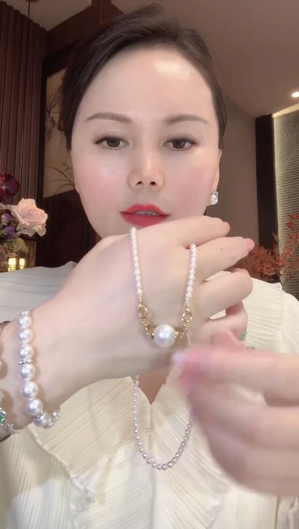 18K金镶嵌项链海水珍珠D64