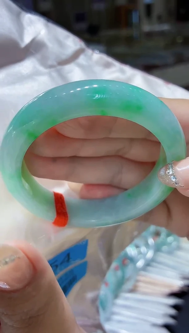 未镶嵌手镯翡翠翡翠手镯54