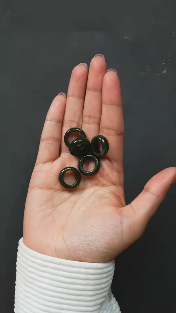 【闪购商品】和田玉挂件未镶嵌66241226-04多样性发货发其一