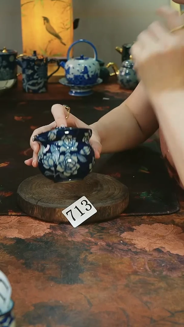 茶碗...........713