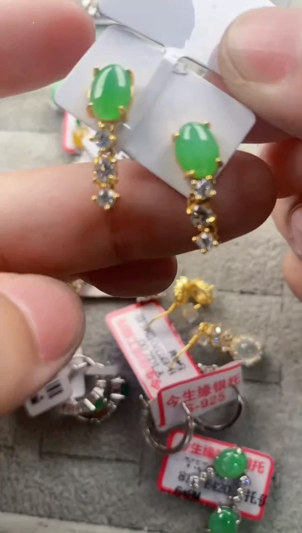 银S925镶嵌戒指翡翠999    8