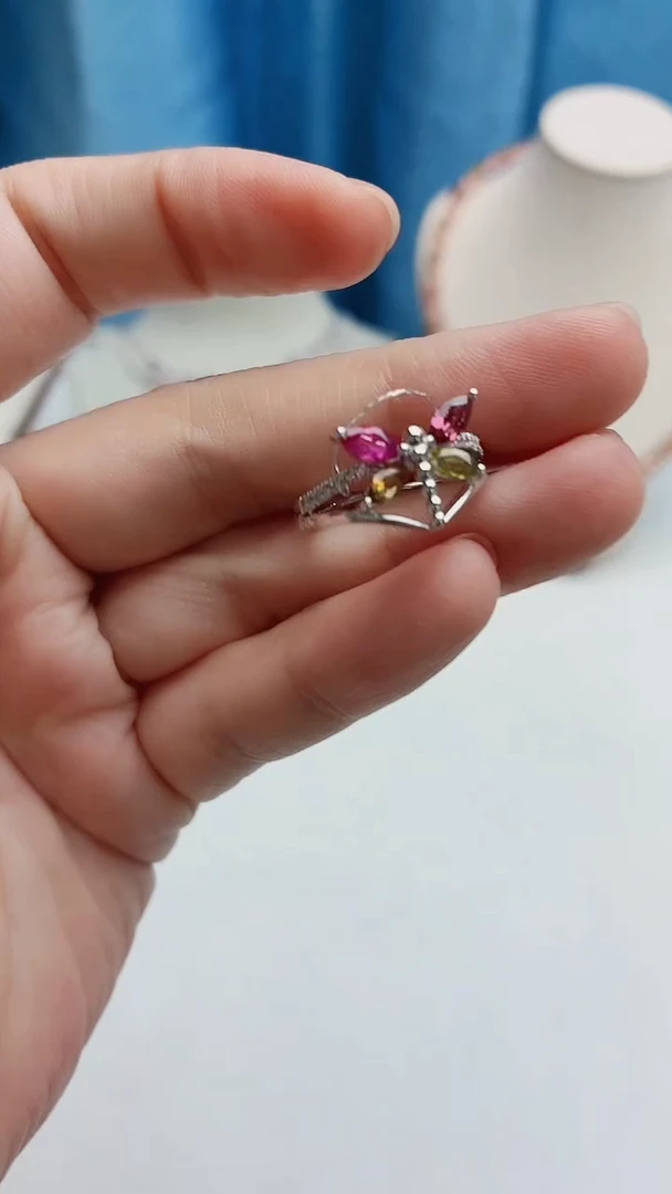 银S925镶嵌戒指碧玺1110ZB457产品一个（多样性）