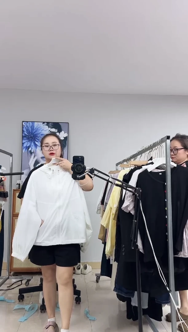 2039               女装孤品清货