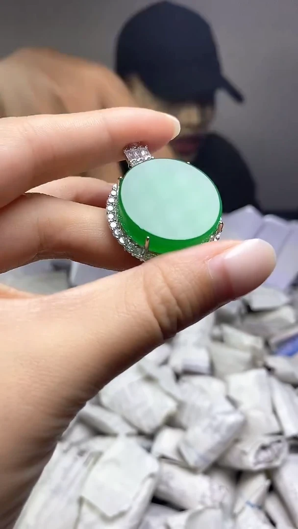 满色吊坠 所见即所得！