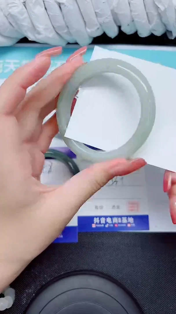 石英质玉手镯未镶嵌249-53