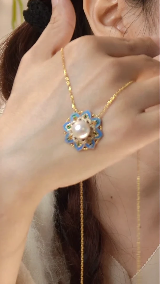 纯铜锆石合金国风小花吊坠