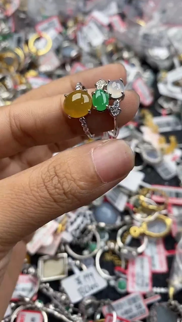 银S925镶嵌戒指翡翠888----5W