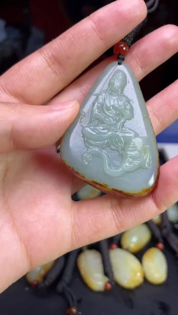 颈饰未镶嵌和田玉123