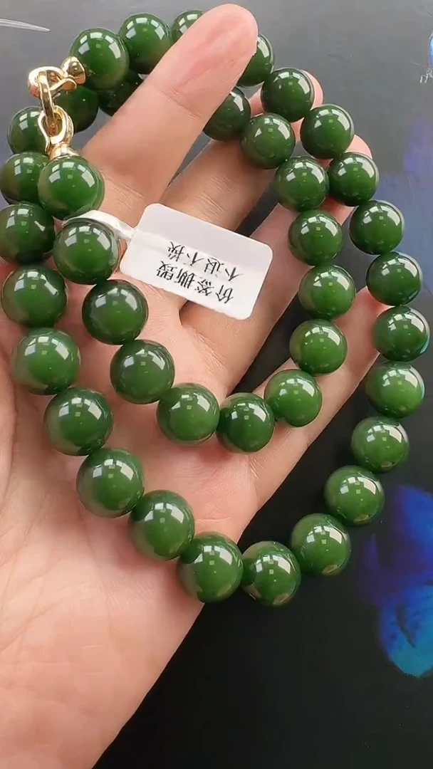 颈饰未镶嵌和田玉项链