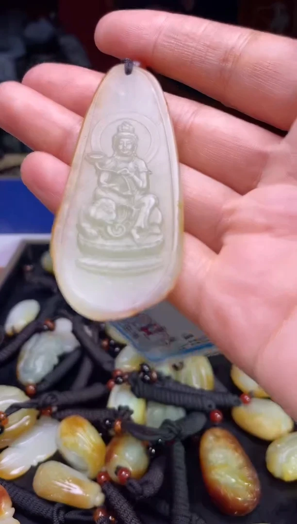 颈饰未镶嵌和田玉123