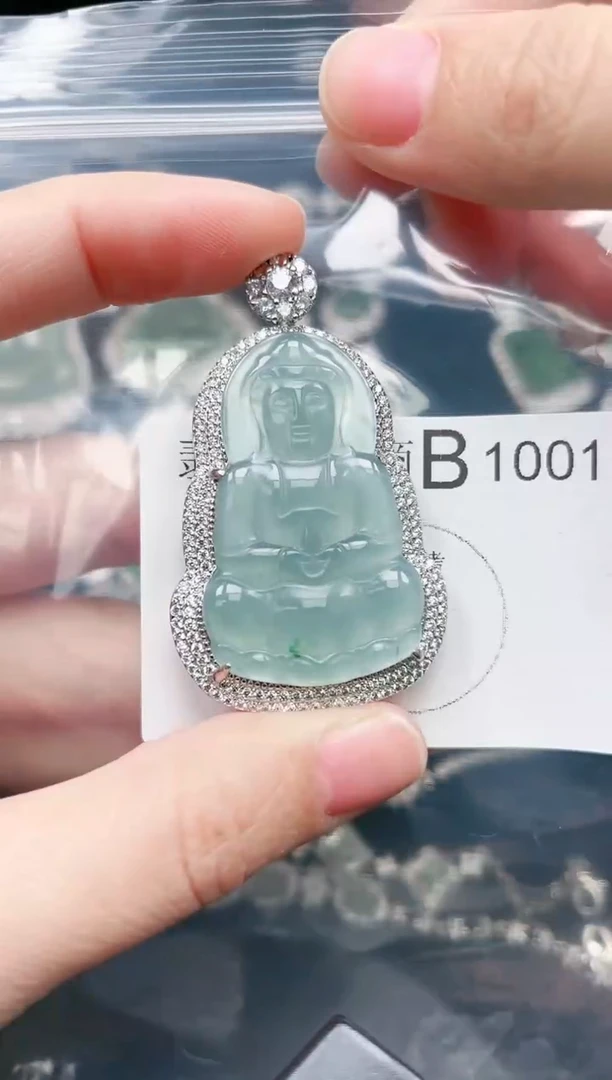 【闪购商品】翡翠颈饰未镶嵌1001赠皮绳