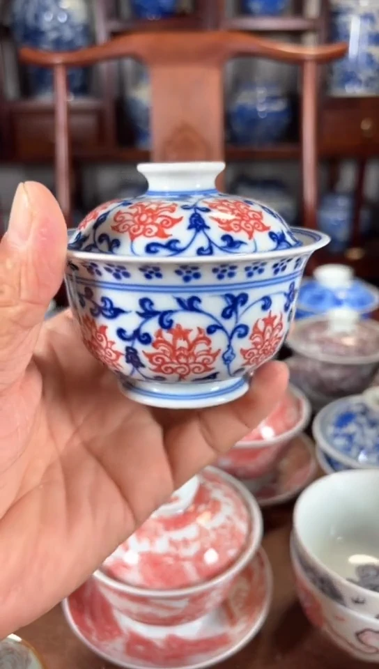 柴窑青花玉灵膏缠枝莲两才盖碗