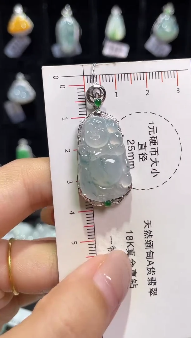18K金镶嵌定制翡翠8袋袋佛