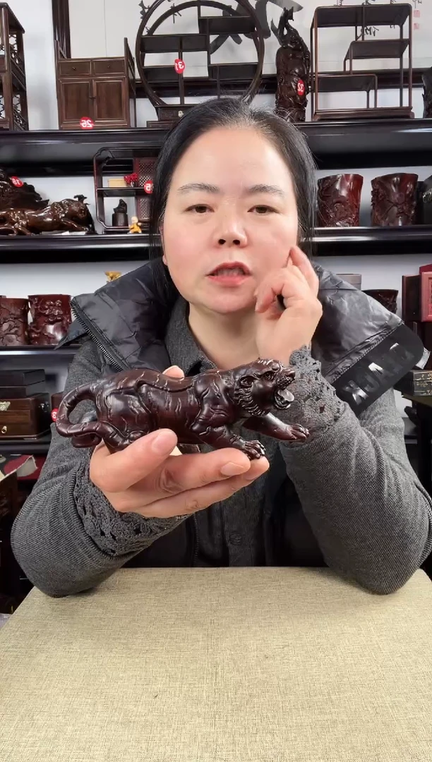 木小老虎老李红木工艺品