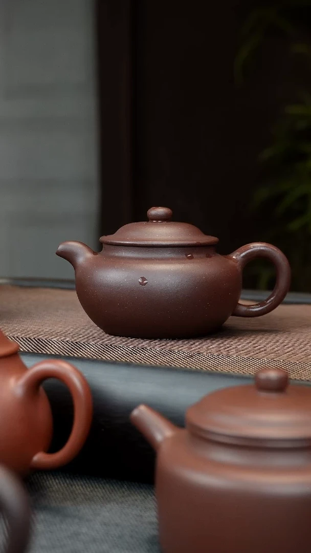 【闪购商品】紫砂茶壶扁仿古 170CC 陈腐老紫泥