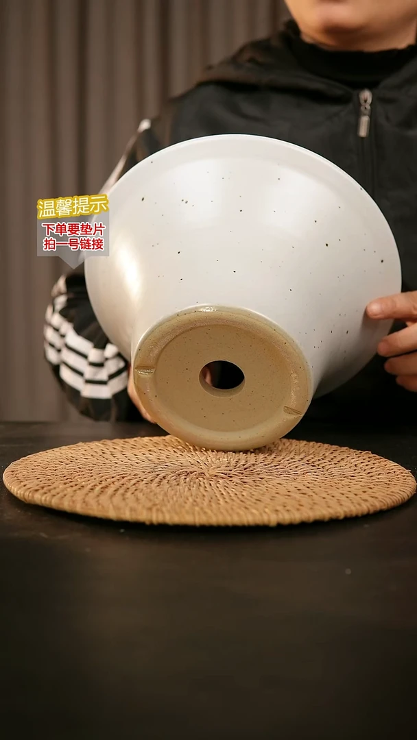 瓷片内口径约22-23 外高约12-13