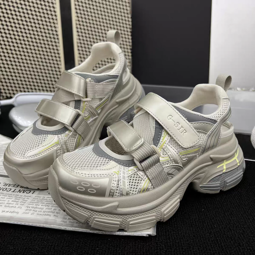 【十六号】镂空透气老爹鞋厚底魔术贴包头凉鞋女夏季休闲洞洞鞋5217